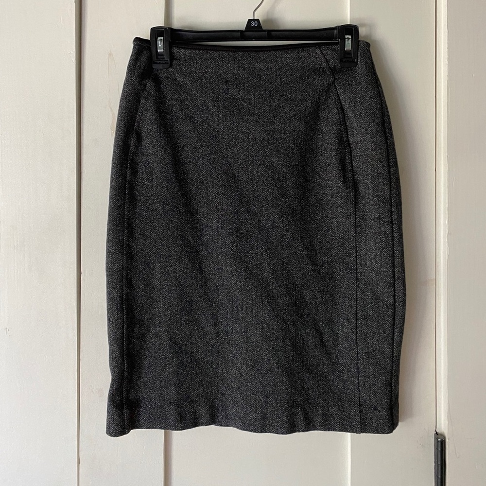 Pencil skirt